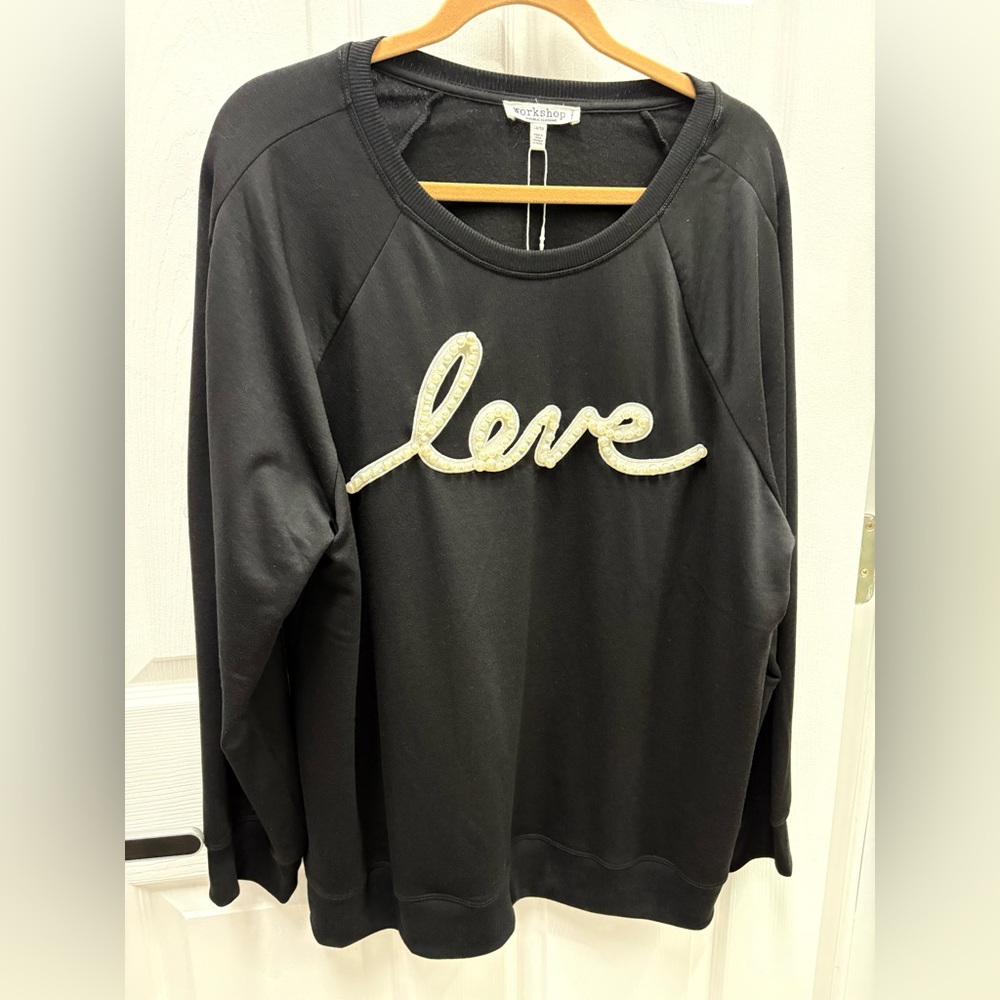 WORKSHOP Black LONG sleeve TOP size 1x  with Pearl ❤️ Love